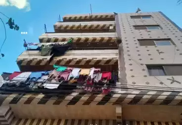 Building For sale - 3 rooms