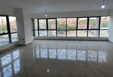 Administrative For rent - 3 rooms - floor 3