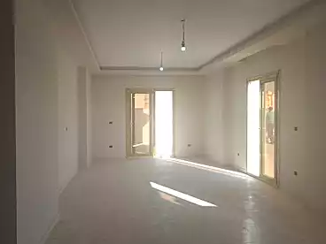 Apartments For rent - 3 rooms - floor 9