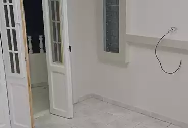 Apartments For sale - 2 rooms - floor 6