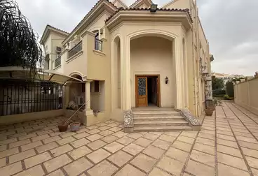 Villas For sale - 4 rooms