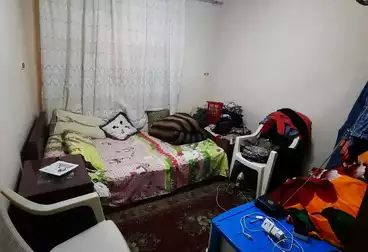 undefined undefined - 2 rooms - floor 8