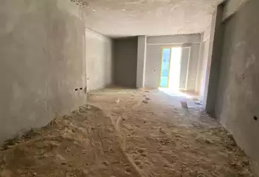 Apartments For sale - 3 rooms - floor 4