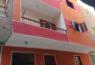 Building For sale - 3 rooms