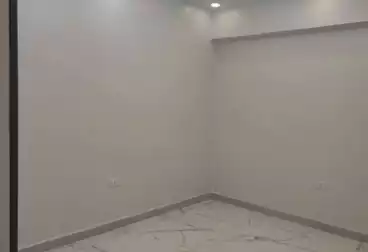 Apartments For sale - 3 rooms - floor 2