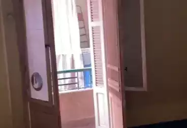 Apartments For sale - 3 rooms - floor 1