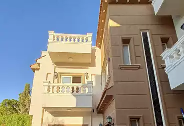 Villas For sale - 5 rooms