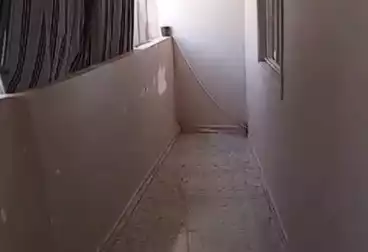 Apartments For sale - 2 rooms - floor 8