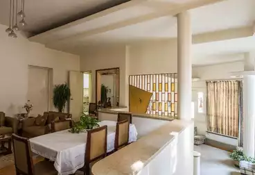 فلل للبيع - 7 غرف