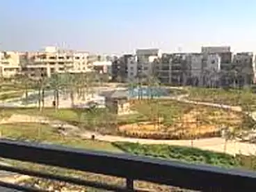عيادات للبيع - 2 غرف - بالدور 3