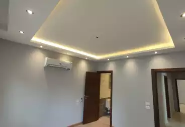 Apartment with Garden For sale - 3 rooms - floor 0