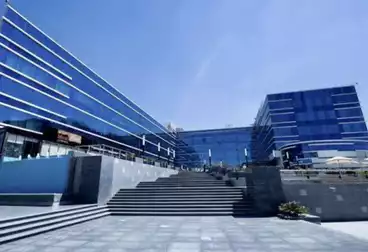 إداري للإيجار - 2 غرف - بالدور 1