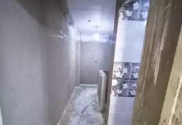 Apartments For sale - 2 rooms - floor 1