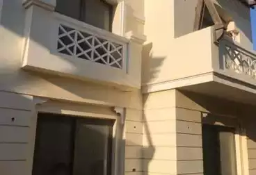 Villas For sale - 4 rooms