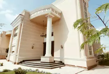 Villas For sale - 5 rooms