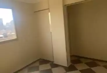 شقق للبيع - 3 غرف - بالدور 14