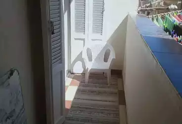 Apartments For sale - 3 rooms - floor 4