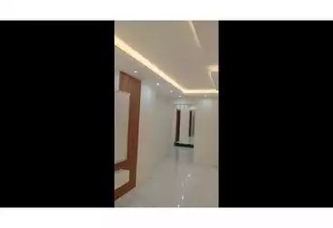 شقق للإيجار - 5 غرف - بالدور 6