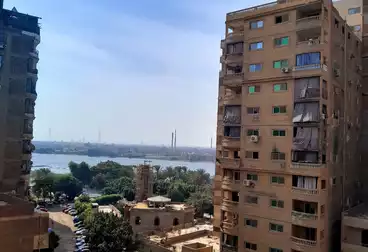 Apartments For rent - 3 rooms - floor 8