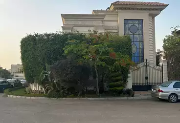 فيلا منفصلة للبيع - 4 غرف