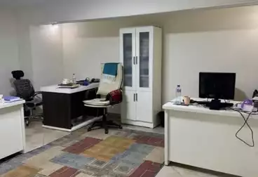 Administrative For sale - 3 rooms - floor 1