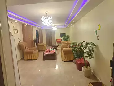 شقق للبيع في منشية التحرير، عين شمس، 140 متر