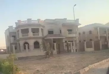 Villas For sale - 4 rooms