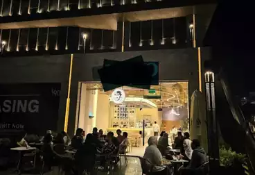 محلات للإيجار - بالدور 1