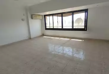 undefined undefined - 2 rooms - floor 13