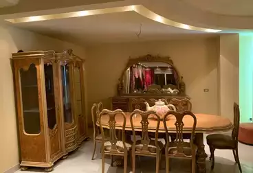 فلل للبيع - 9 غرف