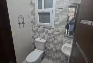 إداري للإيجار - 5 غرف - بالدور 4