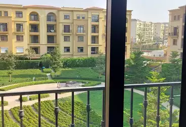 Furnished Apartment For rent - 3 rooms - floor 3