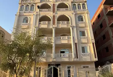 شقق للبيع - 3 غرف - بالدور 2