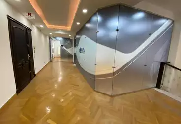 Administrative For rent - 7 rooms - floor 1