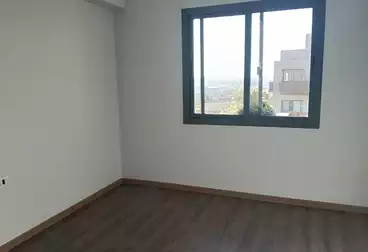 undefined undefined - 4 غرف - بالدور 1