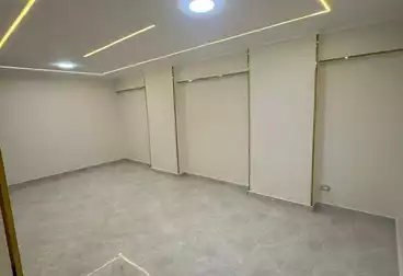 Apartments For sale - 3 rooms - floor 2