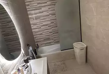 Apartments For sale - 3 rooms - floor 4