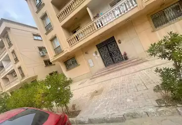 Apartments For sale - 3 rooms - floor 1