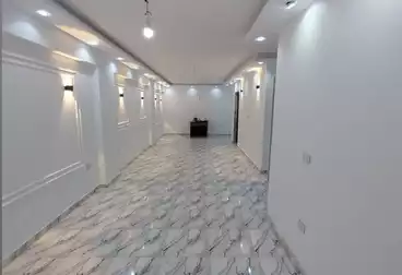 شقق للبيع - 3 غرف - بالدور 1