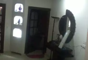 شقق مفروشة للبيع - 3 غرف - بالدور 6