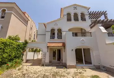 فلل للإيجار - 5 غرف