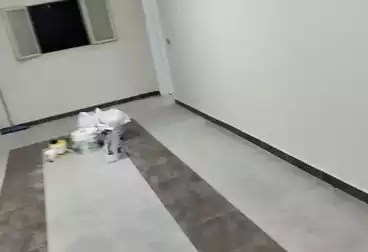 Apartments For sale - 2 rooms - floor 4