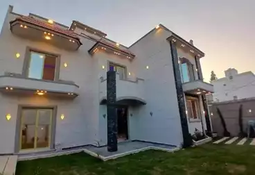 Villas For sale - 4 rooms