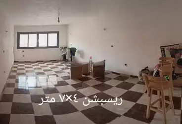 شقق مفروشة للبيع - 2 غرف - بالدور 10