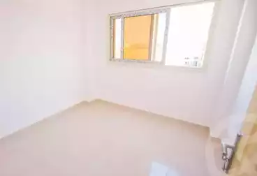 undefined undefined - 2 rooms - floor 1