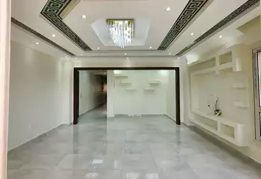 Apartments For sale - 3 rooms - floor 0