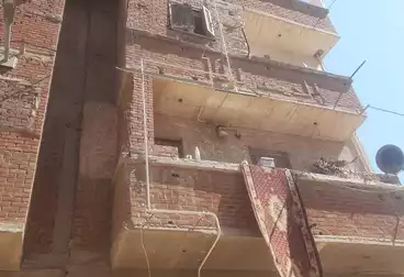 Building For sale - 12 rooms