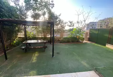 Apartment with Garden For rent - 2 rooms - floor 3