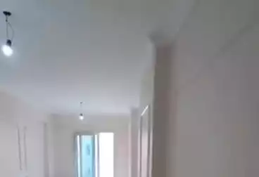 شقق للبيع - 3 غرف - بالدور 12