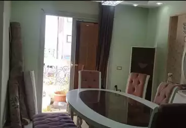 شقق للبيع - 4 غرف - بالدور 0